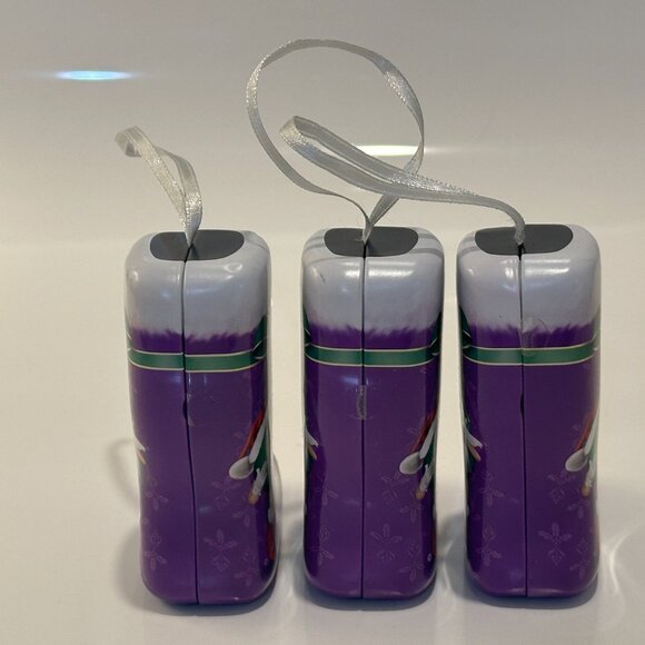 3 Collectables - M&M's Green M&M on Purple Boot Christmas Hanging Ornament - Picture 4 of 4